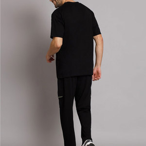 Conjunto de Camiseta y Pantalón de Verano para Hombre, Transpirable, con Logotipo Personalizado, MOQ Bajo, Estilo Urbano, Poliéster/Algodón - Product Image 5