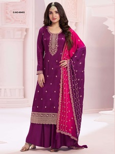 Vêtements de mariage de créateur traditionnel indien Costume Sharara de travail de séquence de broderie pour femmes pour les mariages et les vêtements pakistanais - Product Image 2