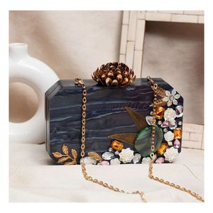 Bolso de mano de noche para mujer de resina de nuevo diseño más vendido para fiestas y bodas DE LA India en forma rectangular - Product Image 1