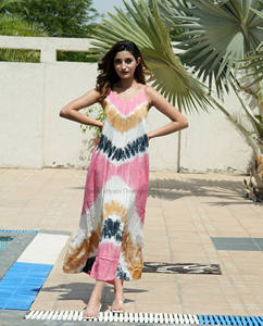 ชุดเดรสยาวสำหรับผู้หญิงชุดเดรสยาวปาเก็ตตี้ย้อมสีหลายมัดย้อมผ้าเรยอนสำหรับฤดูร้อน2024 - Product Image 4