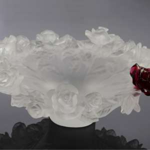 Plat à fruits décoratif en verre d'art Liuli blanc et rouge de haute qualité fait à la main, de style nordique, en forme de fleur, pour table à manger - Product Image 2