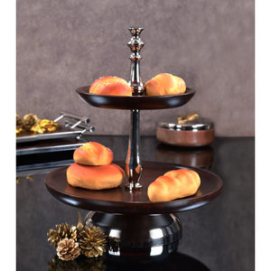 แท่นวางเค้กไม้ทรงกลมพร้อมที่จับโลหะเงินที่วางเค้กไม้ตกแต่งบ้านทันสมัยสำหรับงานกิจกรรมพิเศษที่เสิร์ฟเค้ก - Product Image 3