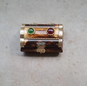 Boîte à bijoux en os petite taille parfaite pour les oreilles et les bagues en toute sécurité magasin prix de gros boîte à bijoux agate - Product Image 3