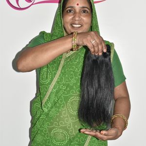 Extensions de cheveux longs Bodywave 100% naturelles, aspect naturel, texture douce et soyeuse, disponibles à la vente par l'exportation - Product Image 3