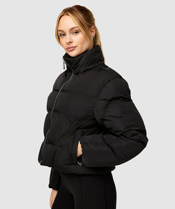 Chaqueta acolchada corta para mujer OEM con logotipo personalizado, chaqueta acolchada de burbuja desmontable con capucha y cremallera completa, chaqueta transpirable de Invierno para mujer - Product Image 5