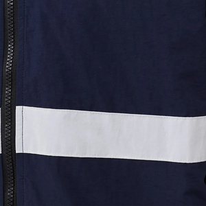 Fabriqué en tissu polyester respirant de haute qualité avec évacuation de l'humidité Costume de sport à la mode pour homme - Product Image 6