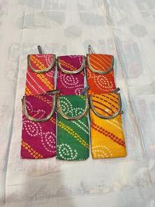 Bordado Indio Venta al por mayor Lote de colores surtidos Cubierta móvil Boda India Favores Regalo de devolución para invitados - Product Image 2