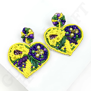 Pendientes de gota de Mardi Gras con cuentas de triple flor, joyería floral festiva púrpura verde y dorada para celebraciones y desfiles de Carnaval - Product Image 2