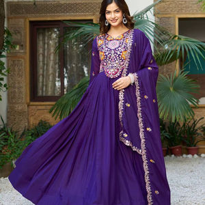 Vestido de trabajo de hilo de secuencia de estrella Georgette estilo Bollywood estilo púrpura para ocasiones de boda tradicional ropa India pakistaní - Product Image 1