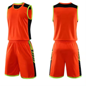 Conjuntos de pantalones cortos con estampado de logotipo personalizado unisex del mejor proveedor Ropa de baloncesto deportiva transpirable de último tamaño personalizado de alta calidad - Product Image 4