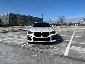 BMW X6 xDrive40i 2021 2022, Turbo de 6 Cilindros, Tracción en las Cuatro Ruedas, M Sport, SUV/Crossover Automático - Product Image 4