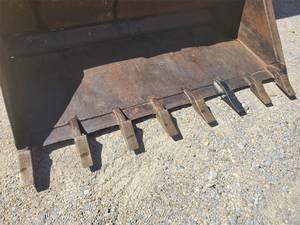 Kubota 2015, cargador de oruga compacto, resistencia probada, fiabilidad con cargador de orugas, bomba de motor, caja de cambios, componentes básicos - Product Image 5