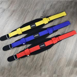 Cinturón de levantamiento de pesas de cuero resistente con hebilla ajustable para entrenamiento de gimnasia sentadillas y soporte de fuerza central - Product Image 6