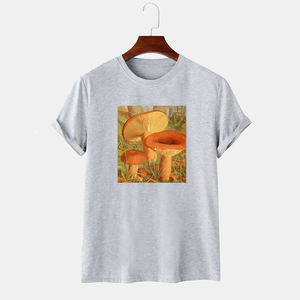 เสื้อยืดลำลองแขนสั้นสำหรับผู้ชายทรงสลิมฟิตระบายอากาศธรรมดา - Product Image 2