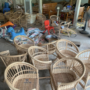 Venta al por Mayor de Sillas Infantiles de Ratán Rosa, Azul y Amarillo, Juego de Muebles Infantiles para Fiestas y Eventos, Muebles Infantiles Hechos a Mano de Vietnam - Product Image 6