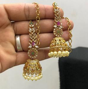 Pendientes Jhumki con Acabado Mate CZ para Mujer, Perfectos para Toda Ocasión, Pendientes de Lujo con Cadena para la Oreja - Product Image 3