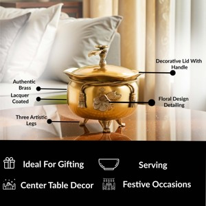 หม้อทองเหลืองดีไซน์ดั้งเดิมพร้อมฝาปิด โบว์ริบบิ้นที่คอหม้อ และขา 3 ขา ลวดลายพืช - Product Image 5