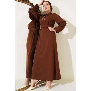 Robe String Demi-Bouton à Col Marron - Product Image 3