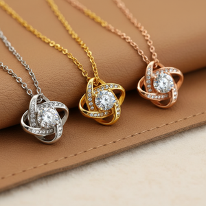 Collier pendentif en forme de cœur avec nœud trèfle d'amour, moissanite, ton or, charmes à quatre feuilles, collier ras du cou, bijoux en argent sterling 925, tendance, mariage - Product Image 2