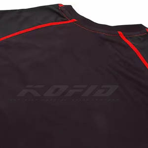 เสื้อคอมเพรสชั่นออกกำลังกายสำหรับผู้ชาย เสื้อยืดฟิตเนสออกกำลังกาย แห้งเร็ว เสื้อกีฬาผู้ชายแบบรัดรูป - Product Image 6