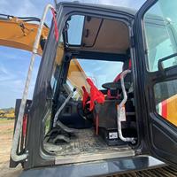Excavatrice Sany SY155H d'occasion, modèle 2023, 15 tonnes, moteur 4HK1X, puissance 120 kW, capacité de la benne de 0,65 m³, excellent état