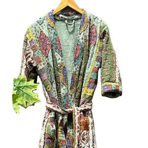 Chaqueta Kantha Vintage para mujer, vestido largo acolchado de invierno para la playa, nuevo Suzani bordado, apliques de relleno de algodón transpirable - Product Image 1