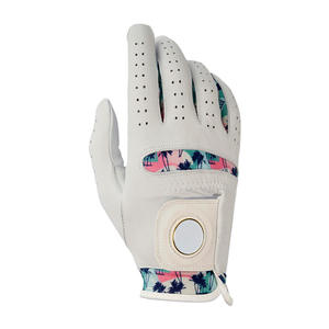 Venta al por mayor de guantes de golf de color negro para los hombres resistentes al desgaste guantes de golf Cabretta cuero Premium guantes de golf de Pakistán - Product Image 3
