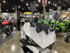 Style sportif 2025 -2026 Kawasaki Ninja 500 451cc ABS nouvelle moto de sport prête à expédier - Product Image 4