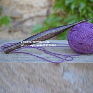 Agujas de ganchillo de madera de resina hechas a mano, agujas de tejer de lujo de gama alta para costura y herramientas de costura a medida - Product Image 5