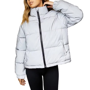 Chaqueta acolchada con capucha personalizada de invierno para mujer, chaqueta acolchada con cremallera, chaquetas acolchadas navideñas estampadas transpirables - Product Image 1