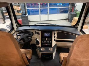 Morelo Home 74H Euro6 Autocaravana de lujo usada para acampar - Product Image 6