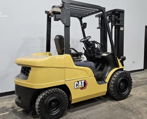 Offre exclusive aux enchères pour chariots élévateurs pneumatiques DP30N 2021, capacité de maintien de 6000 LBS - Product Image 2