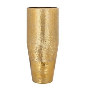 Floreros de metal de diseño superventas antiguos Florero de mesa de decoración de hotel para el hogar de alta calidad a precio barato. - Product Image 3