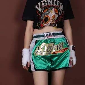 Pantalones cortos MMA de poliéster de alta calidad para hombres y mujeres, pantalones cortos de lucha de boxeo con logotipo personalizado para hombres - Product Image 6