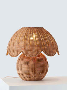 Lámpara de mesa de ratán tejido Tisse, lámpara de mesa de mimbre natural para dormitorio, artesanía en Vietnam, Nhat Minh, venta al por mayor - Product Image 4