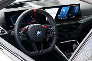 BM W M4 Competition xDrive Twin Turbo RWD d'occasion propre 2020 - Product Image 2