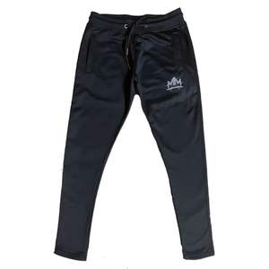 ชุดวอร์มออกกำลังกายผู้ชายแบบซิป 1/4 แขนยาว พร้อมกางเกงจ็อกเกอร์ทรงเข้ารูป สำหรับออกกำลังกาย วิ่ง และเล่นกีฬา - Product Image 2