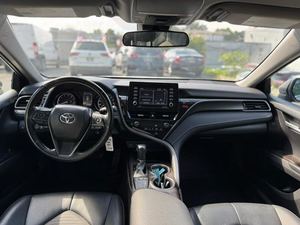 CLEAN 2023 À-yo-ta Cam_ry SE FWD - Product Image 2