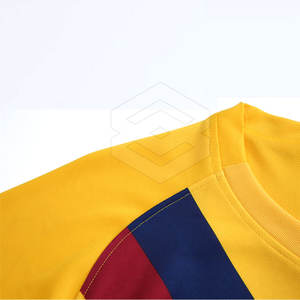 Conjuntos de camisetas de fútbol personalizadas de la mejor calidad de fábrica de Pakistán, uniformes de fútbol personalizados - Product Image 4