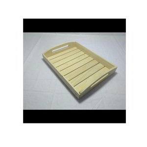 Plateau de service de petit-déjeuner en bois écologique de dernier style pour la maison et les clubs table de pubs avec plateaux de haute qualité avec poignées douane - Product Image 2