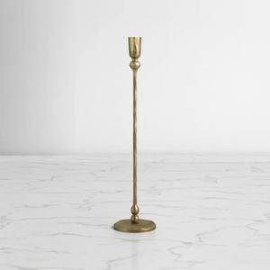 Chandelier unique à base hexagonale en or, grand et mince bougeoir en métal rustique - Product Image 5