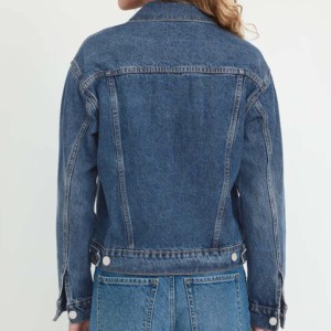 OEM al por mayor de las mujeres recortada chaqueta de mezclilla de alta calidad de algodón informal de tela teñida personalizada transpirable acabado de un solo botón - Product Image 2