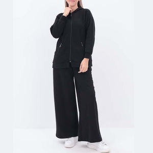 Chándal Extra Grande para Mujer de Alta Calidad, Colección de Invierno, Diseño Liso Personalizado, Material 100% Algodón - Product Image 1