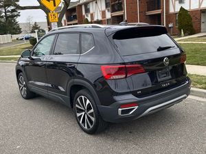 Volkswagen Taos SE FWD 2024 Usado (LHD/RHD) - Product Image 3