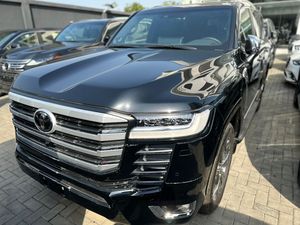 Toyota 2019 d'occasion. Uiser cr terrestre - Product Image 2