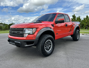 Vehículo Usado a Precio Accesible - Volante a la Izquierda |   Volante a la derecha |   Ford F-150 SVT Raptor 2010, 6.2L - Product Image 1