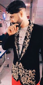 DISEÑADOR DE LA CHAQUETA PESADA CON BORDADO EN LA CHAQUETA Y TAMBIÉN ZAPATO A JUEGO CON VESTIDO PARA FIESTA/BODA @ 2023 - Product Image 2