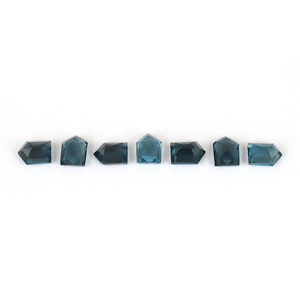 Piedra preciosa suelta de 8MM con forma de pentágono de Topacio Azul de Londres Natural para hacer joyería de corte facetado de alta calidad - Product Image 2