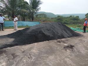 Mineral de cromita Premium para exportación en la producción de aleaciones, procesamiento químico y aplicaciones de fundición - Product Image 3