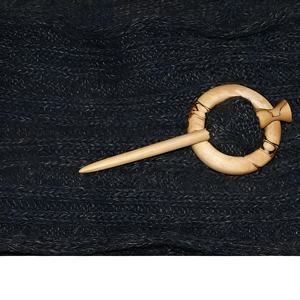 Épingle à châle en bois moderne fabriquée à la main en forme ovale dernier fabricant et exportateur de conception de l'Inde - Product Image 6